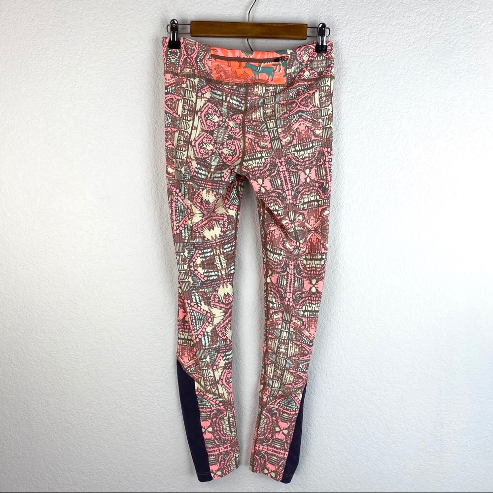 Maaji Printed Stretch Pants Size Large - Picture 2 of 7